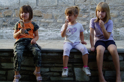 OLYMPUS DIGITAL CAMERA